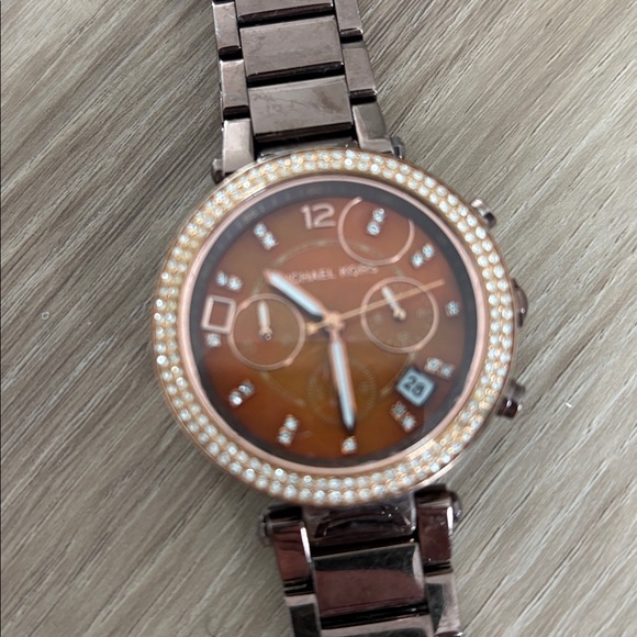 Michael Kors Parker Chronograph watch w/ a chocolate/brown dial, crystal-set - Picture 2 of 4